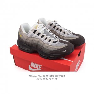 Nike 耐克 Air Max 95 潮流百搭 气垫缓震慢跑鞋 休闲防滑运动鞋！Nike耐克跑步鞋经典透气舒适运动鞋休闲鞋。为了迎接今年的世界地球日，Nike