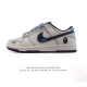 公司级 耐克 Nike Dunk Low Retro 运动鞋 经典复古板鞋 作为 80 年代经典篮球鞋款，起初专为硬木球场打造，后来成为席卷街头的时尚标杆，现以