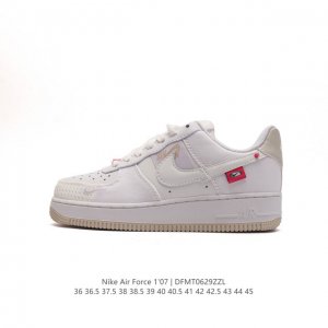 耐克 Nike Air Force 1 '07 Low 空军一号含气垫 低帮百搭厚底增高休闲运动板鞋。柔软、弹性十足的缓震性能和出色的中底设计，横跨复古与现代的