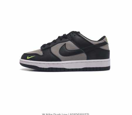 耐克 Nike Dunk Low 运动鞋 复古滑板鞋 Sb系列经典运动鞋 采用天然皮革 经久耐穿 塑就如元年款 Dunk 般的复古质感 鞋头透气孔 搭配鞋口和鞋 - 点击图像关闭