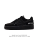 耐克 Nike Air Force 1 '07 Low 空军一号含气垫 低帮百搭厚底增高休闲运动板鞋。柔软、弹性十足的缓震性能和出色的中底设计，横跨复古与现代的