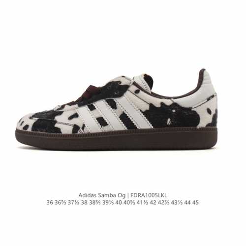 公司级 阿迪达斯 德训鞋 Adidas Originals Samba Og Shoes 经典运动鞋小白鞋 T头鞋 奶牛斑点毛绒织物鞋面男女士板鞋 彰显休闲摩登