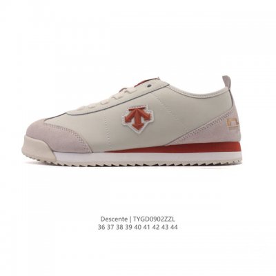 新品公司级 Descente Cron Racer 迪桑特休闲鞋，男女款设计，迪桑特Cron Racer系列是一款融合日系极简设计与功能科技的多场景休闲鞋，核心