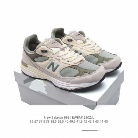 公司级 Newbalance 新百伦993系列美产老爹鞋总统经典复古运动鞋纽巴伦993总统慢跑鞋。卓越的舒适性与经典风格相得益彰，打造出我们的 Made In - 点击图像关闭