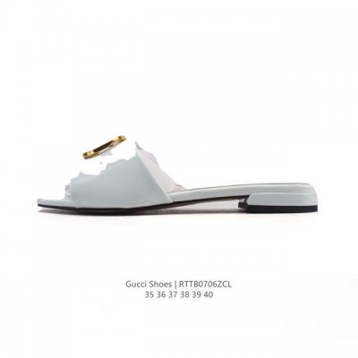 新品 古驰 Gucci 方头小羊皮皮革拖鞋女全覆盖金属标志休闲居家一字拖 Gucci拖鞋香到跺脚这双拖鞋的软底设计真的太贴心了！逛街2小时都不觉得累，走起来超级