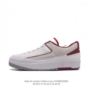 耐克 Nike Air Jordan 2 Retro Sp 乔丹2代aj2代复古篮球鞋舒适运动鞋 醒目配色搭配经典细节，塑就 Aj2 复古造型。设计灵感源自 8