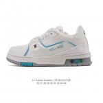 路易威登 Louis Vuitton Lv路易威登板鞋 时尚运动鞋潮厚底增高男女鞋。舒适防滑底和百搭性霸屏整个时尚娱乐圈，细节调整完美主义！采用柔软皮革拼接鞋面