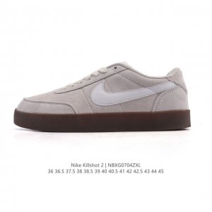 耐克板鞋 生胶米白 复古板鞋J.Crew X Nike 联名 Killshot Ii Leather 男女休闲复古运动鞋。采用米白色皮革制作鞋身，大号Swoos