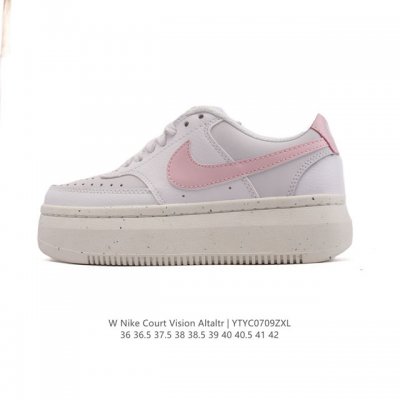 Nike耐克新款Nike Court Vision Alta Ltr 厚底增高运动休闲板鞋。时尚设计，巧妙融合皮革材质搭配加高鞋底。出众篮球鞋外观搭配柔软鞋舌，