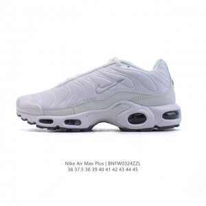140 nike 耐克 男女子休闲鞋气垫缓震跑步鞋 Air Max Plus 运动鞋 造型超讨喜！鞋面以帆布和织物材质包裹，保证了轻薄透气，更适合夏季穿着。鞋侧