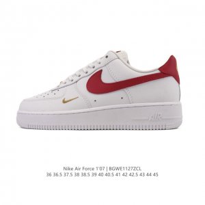 耐克 Nike Air Force 1 '07 Low 空军一号含气垫 小白鞋 低帮百搭厚底增高休闲运动板鞋。柔软、弹性十足的缓震性能和出色的中底设计，横跨复古