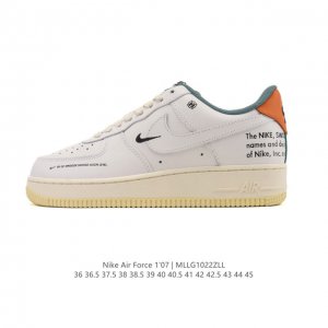 耐克 Nike Air Force 1 '07 Low 空军一号含气垫 低帮 小白鞋 百搭厚底增高休闲运动板鞋。柔软、弹性十足的缓震性能和出色的中底设计，横跨复