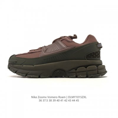 公司级 耐克Nike Zoom Vomero Roam马拉松复古跑五代休闲运动慢跑鞋 厚底增高老爹鞋。采用环保纤维革饰片组合网眼布鞋面材质 升级正确后跟Tpu加