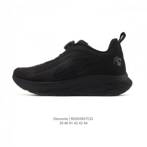 新品公司级 Descente 迪桑特Urban Outdoor系列男款Traxis运动休闲鞋夏季新品。迪桑特的Core-Tex面料，轻薄又坚固，防水透气还防风，