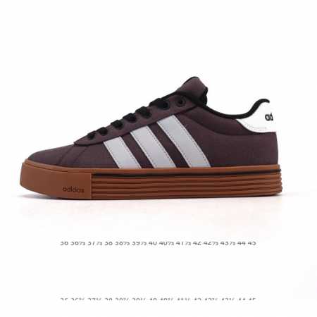 新品 Adidas阿迪达斯官方轻运动Daily 4.0男女复古百搭休闲板鞋经典舒适 防滑耐磨 低帮 板鞋鞋面皮革材质 深蓝色三道杠 美拉德氛围感 橡胶鞋底 耐磨 - 点击图像关闭