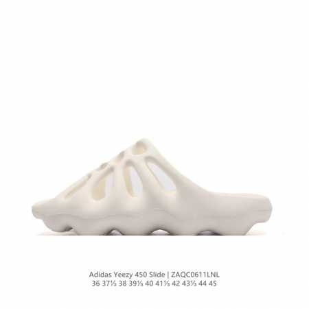 阿迪达斯 Adidas Yeezy 4 侃爷椰子 贾斯丁比伯同款拖鞋 沙滩鞋 洞洞鞋 男女凉拖鞋，该系列搭配夸张的锯齿中底设计 独特的上翻结构十分符合各路球鞋玩 - 点击图像关闭