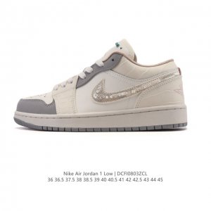 耐克 乔丹Air Jordan 1 Low Aj1 乔1 乔丹1代Aj1 低帮复古文化休闲运动篮球鞋。从1985 年面世的元年款汲取设计灵感，采用简洁大方的经典