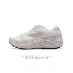 公司级 新百伦 [New Balance] Fresh Form 男士运动鞋 厚底增高跑鞋。这款跑鞋不仅有着以大数据为基础的FRESH FOAM虎蜂大底，还有着