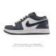 耐克 乔丹Air Jordan 1 Low Aj1 乔1 乔丹1代Aj1 低帮复古文化休闲运动篮球鞋。该鞋款从 1985 年元年款汲取设计灵感，焕新演绎简约经典
