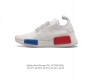 阿迪达斯adidas Nmd Runner Pk 真爆超弹男女运动鞋。弹力 以鞋型、角度和面料，力求展现 Adidas创新传统，采用时髦廓形，以抢眼外形诠释经典