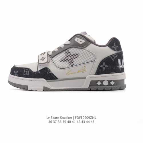 公司级 Lv Skate Sneaker 路易威登 2025年新款运动板鞋 蛇年限定 春夏秀场初次亮相，此次以粒面牛皮革焕新呈现。加垫鞋领和鞋舌援引滑板鞋设计，