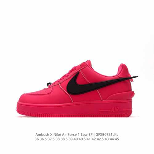 真标 耐克 空军一号 Af1 低帮休闲板鞋 Ambush X Nk Air Force 1'07 Low Sp 空军一号联名标志性的swoosh延伸至鞋跟之外，