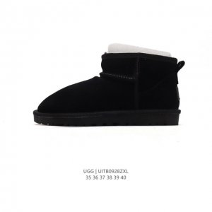 Ugg 中帮靴子 雪地靴 俏皮可爱的百变造型， 美国轻奢品牌ugg 平底系列冬季羊毛一体雪地休闲保暖毛毛家居包头棉鞋。官方同步包装 检验标 材料采用原厂防污防水