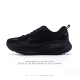 耐克 Nike Vomero 18 厚底增高老爹运动跑步鞋。全新 Vomero 提供比以往更多的緩衝效能以及該系列有史以來最高的鞋底高度，結合 Nike 的 Z