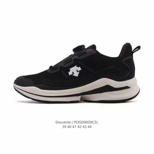 新品公司级 Descente 迪桑特Urban Outdoor系列男款Traxis运动休闲鞋夏季新品。迪桑特的Core-Tex面料，轻薄又坚固，防水透气还防风，