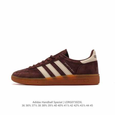 阿迪达斯 Adidas Handball Spezial 低帮三叶草学院风复古休闲板鞋 德训鞋 橡胶底柔软皮革经典运动鞋板鞋。圆头、缝合拼接设计、正面绑带、鞋舌 - 点击图像关闭