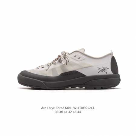 Arc‘Teryx 始祖鸟 Bora2 Mid 男款多功能徒步鞋户外运动鞋，这款bora2是bora的旗舰款，低帮设计，数字2说明此款为内外靴可分离款式，始祖鸟 - 点击图像关闭