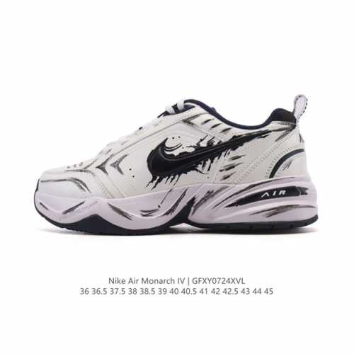 公司级 耐克 Nike Air Monarch Iv男女子训练鞋厚底老爹鞋休闲复古运动鞋。Nike Air Monarch Iv 运动鞋为你打造出众的训练装备，