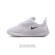 Nike Viale 耐克网面轻便舒适透气运动休闲跑步鞋。设计灵感源自马拉松跑步鞋，带来格外轻盈的脚感，以现代手法诠释快速理念。轻盈网眼鞋面结合合成材质翻毛皮，