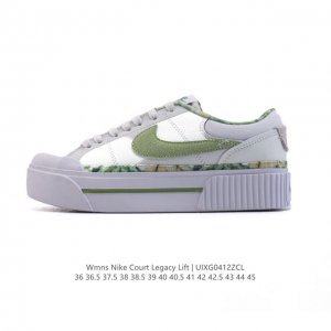 Nike 耐克 Court Legacy Lift 男女士运动鞋 运动厚底小白鞋 复古休闲鞋，上部和合成的 Strati 重叠,增加纹理、深度和透气性。 刺绣细