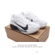 Nike 耐克 2024春新款男女子zoom Fly 6 Prm缓震轻便跑步鞋。这款鞋在继承了 Nike Zoom Fly 5 的基础上，承诺为跑者带来更上一层