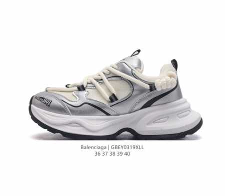 潮奢 巴黎世家 Balenciaga 女士厚底增高板鞋老爹鞋运动鞋 Balenciaga 最新爆款低帮系带休闲运动板鞋 专柜同步上架香港 美国 巴黎各大时尚博主 - 点击图像关闭