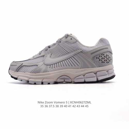公司级 Nike 耐克夏季 Zoom Vomero 5 运动鞋休闲训练跑步鞋。Nike Zoom Vomero 5 男女子运动鞋妥帖包覆足部，提供透气支撑效果。