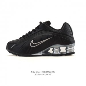 新品 耐克 Nike Shox R4 科技感运动鞋。金属质感鞋面 + 超大气柱 球鞋！Nike Shox R4上脚超炫酷Nike Shox R4十年经典鞋款，复
