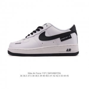 真标 耐克 Nike Air Force 1 '07 Low 空军一号含气垫 小白鞋 低帮百搭厚底增高休闲运动板鞋。柔软、弹性十足的缓震性能和出色的中底设计，横