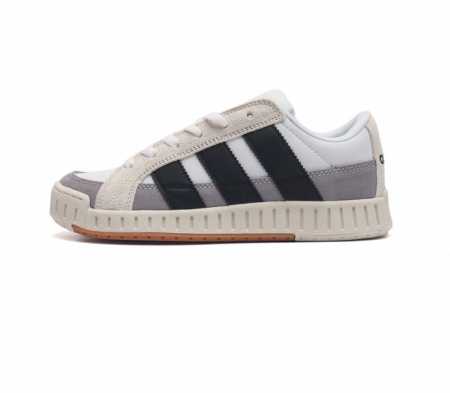 阿迪达斯 Adidas Nrtn 三叶草 新款休闲鞋潮流男女士运动板鞋 鞋面柔软皮革材质 超大号锯齿三条纹 简约的线条 柔软百搭 集舒适与时尚于一身 这款经典鞋 - 点击图像关闭
