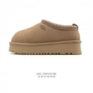 Ugg雪地靴 中帮筒靴 时尚舒适女鞋厚底增高长筒靴 俏皮可爱的百变造型， 美国轻奢品牌Ugg 平底系列冬季 雪地休闲保暖毛毛雪地靴。官方同步包装 检验标 材料采