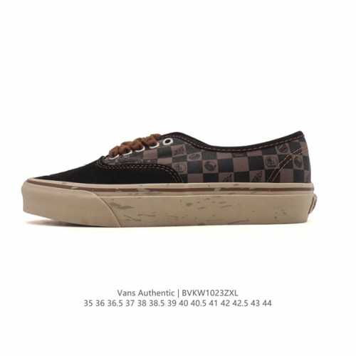 万斯 Vans Vault Og Authentic Lx 高端支线 此次Vans以更加复古的版型推出了全新的Originals复古经典系列运动板鞋 工艺：硫化