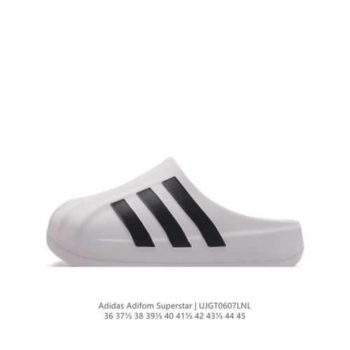 阿迪达斯 Adidas Originals Adifom Superstar 木屐鞋 鸭鸭鞋 潮男女运动板鞋 包头 拖鞋 凉鞋。鞋子由 % 的天然和可再生材料制