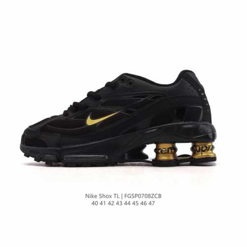 耐克 Nike Shox Tl 男子运动鞋厚底增高老爹鞋，令机械力学缓震性能跃升新层次。采用透气网眼鞋面和全掌型 Nike Shox 技术，革新演绎经典 200
