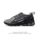 公司级 新百伦 New Balance M 6系列 复古运动鞋单品宝藏老爹鞋款。作为nb最经典的档案鞋型之一，与2002一样， 6有着nb最成熟的技术加持和复古