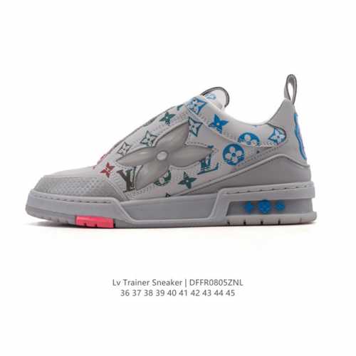 公司级 Lv Skate Sneaker 路易威登 2025年新款运动板鞋 蛇年限定 春夏秀场初次亮相，此次以粒面牛皮革焕新呈现。加垫鞋领和鞋舌援引滑板鞋设计，