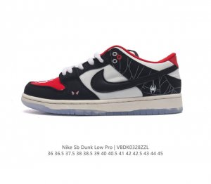 耐克nike Dunk Low 板鞋 Sb系列经典百搭休闲运动板鞋加厚鞋舌的填充 使舒适性大大提升 同时也更方便穿脱中底部分则加入了脚感柔软舒适zoomair气