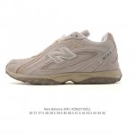 新百伦 New Balance 204L 复古薄底鞋重塑都市运动美学时尚运动跑步鞋，以复古薄底设计与室内足球鞋灵感，打造兼具轻量化通勤与潮流穿搭的多功能鞋款。采
