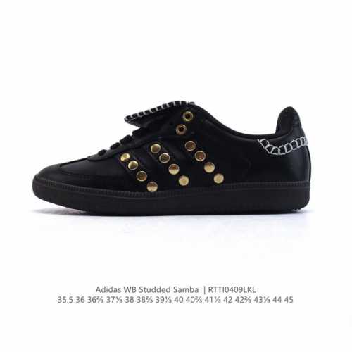 降价原价 元 阿迪达斯 德训鞋 经典复古低帮休闲运动慢跑鞋Wales Bonner X Adidas 2025 全新系列联名鞋款 经典运动板鞋。该鞋超大鞋舌采用