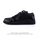 耐克 乔丹Air Jordan 1 Low Aj1 乔1 乔丹1代Aj1 低帮复古文化休闲运动篮球鞋，从1985 年面世的元年款汲取设计灵感，采用简洁大方的经典